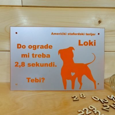 2.32 Pločica pleksiglas pas (1) 2.32 Pločica pleksiglas pas (1)