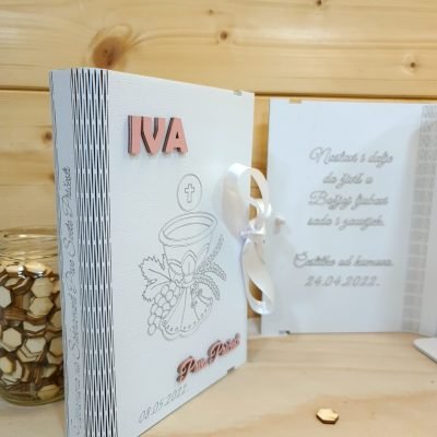 Kutija Knjiga – Prva pričest (9) Kutija Knjiga - Prva pričest (9)